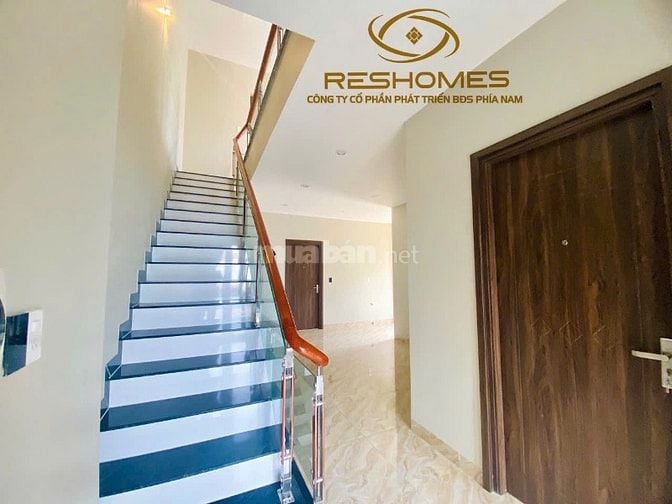 Cho THUÊ nhà đẹp nguyên căn đẹp 1T3L góc 2 mặt tiền trung tâm Biên Hòa