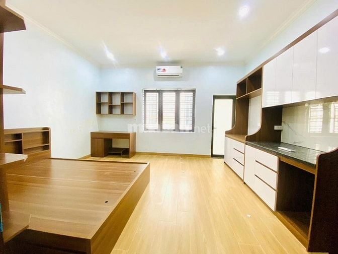 Bán nhà phân lô ô tô, kính doanh, ngõ 89 Thịnh Liệt, 75m2, 4T, MT 5m.