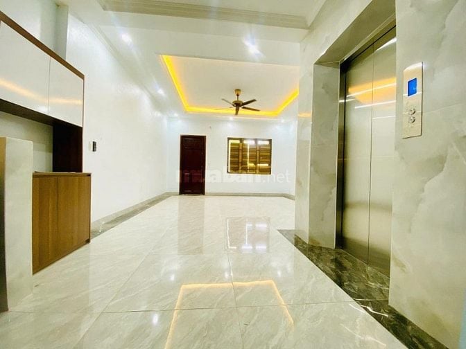Bán nhà phân lô ô tô, kính doanh, ngõ 89 Thịnh Liệt, 75m2, 4T, MT 5m.