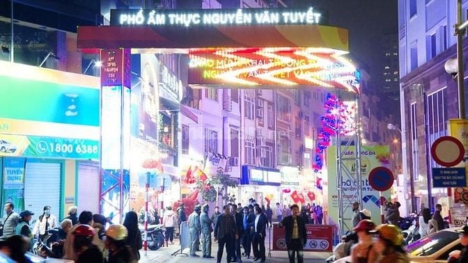 HÀNG HIẾM PHỐ NGUYỄN VĂN TUYẾT 5 TẦNG DÒNG TIỀN CỰC MẠNH 