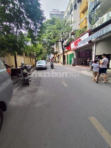 BÁN TOÀ VĂN PHÒNG APARTMENT PHÙNG CHÍ KIÊN, 220M2×10 TẦNG, MT9M, 93 TY