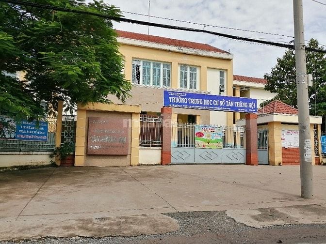 BÁN GẤP LÔ ĐẤT 400M2 THỔ CƯ,TÂN THÔNG HỘI,CỦ CHI,GIÁ NGỘP 520TR,SHR