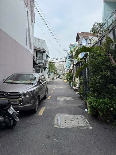 Bán nhà 1 lầu hẻm ô tô phường BTĐ TP Thủ Đức
