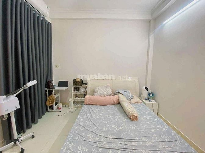 TÔ HIẾN THÀNH, CMT8 QUẬN 10 - HẺM XE HƠI 6M,DT 64M2 5 TẦNG CHỈ 13Đ HƠN