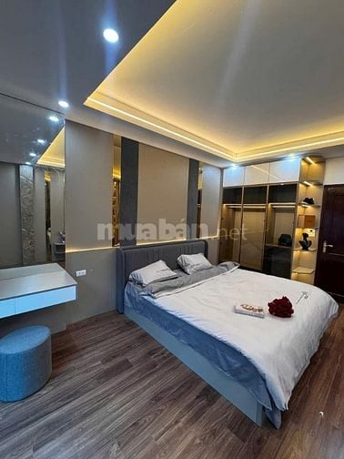 Bán Gấp Nhà Mới Siêu Đẹp Ngõ 77 Xuân La 31m2 x 5 Tầng MT6m Chào 7.7 Tỷ