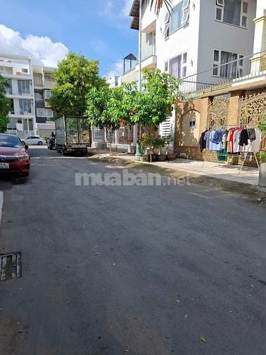 Bán đất đường 60 phường Bình Trưng Đông Quận 2 giá 16,8 tỷ