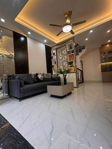 Bán Gấp Nhà Mới Siêu Đẹp Ngõ 77 Xuân La 31m2 x 5 Tầng MT6m Chào 7.7 Tỷ