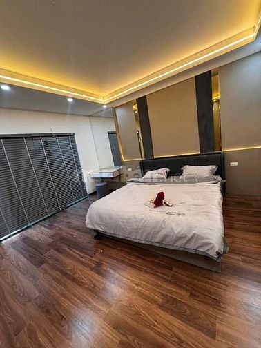 Bán Gấp Nhà Mới Siêu Đẹp Ngõ 77 Xuân La 31m2 x 5 Tầng MT6m Chào 7.7 Tỷ