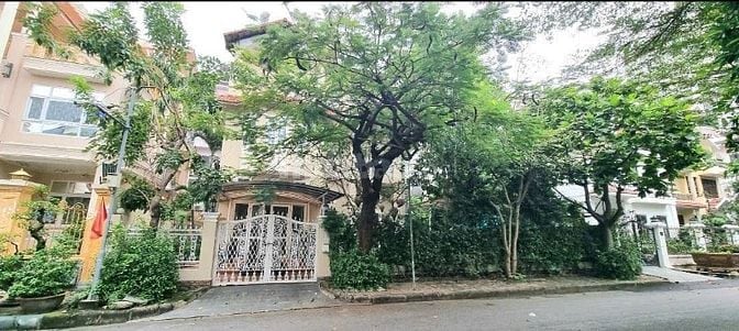 Cho thuê Biệt thự Nam Long có hồ bơi giá 130 triệu nhà đẹp VIP 