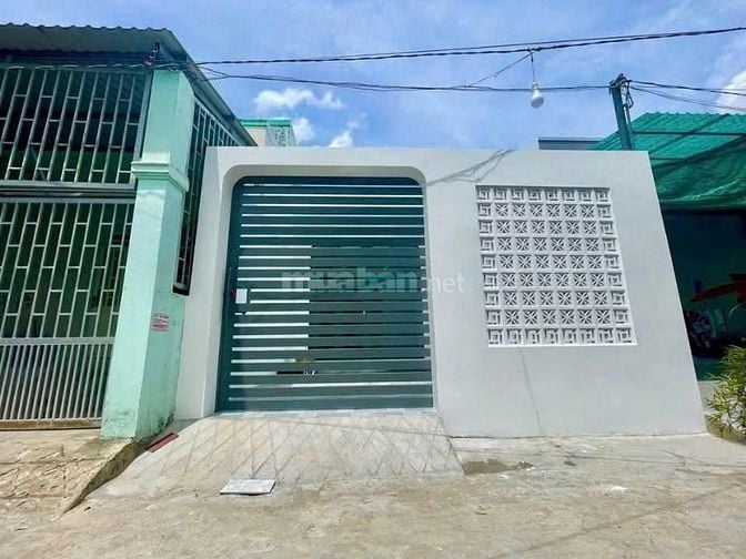 Nhà cấp 4, SHR, Tân Phú Trung, 112,5m2, giá chỉ 1 tỷ 090 cho chủ mới v