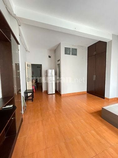 Cho Thuê Phòng Cao cấp máy lạnh 137/45 Lê Văn Sỹ, P.13 , Q. Phú Nhuận