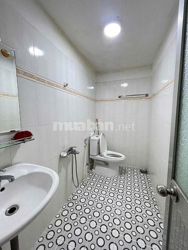 Cho Thuê Phòng Cao cấp máy lạnh 137/45 Lê Văn Sỹ, P.13 , Q. Phú Nhuận