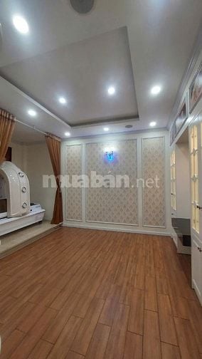 CỰC HOT CỰC PHẨM - 55C Út Tịch, P.4, TB - Có hầm, có PCCC