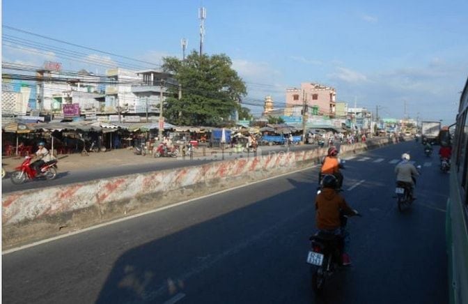 Bán đất 8x30. Gần KCN Thuận Đạo. Khu công nhân đông. Xây trọ sinh lời 