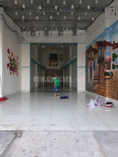 Bán nhà mặt tiền đường Nguyễn Duy Trinh phường Long Trường Q9