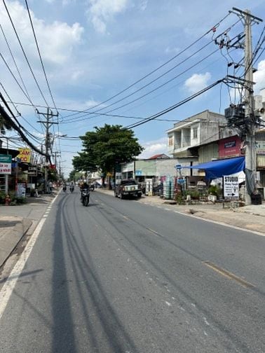 Bán nhà mặt tiền đường Nguyễn Duy Trinh phường Long Trường Q9