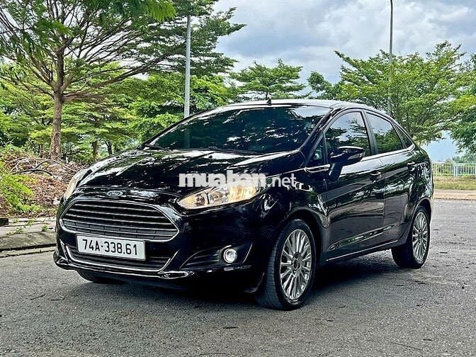 Ford Fiesta 2015 1.5 AT Titanium - Đen đẹp