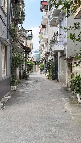 Chính chủ muốn bán mảnh đất thổ cư đẹp, sổ đỏ chính chủ