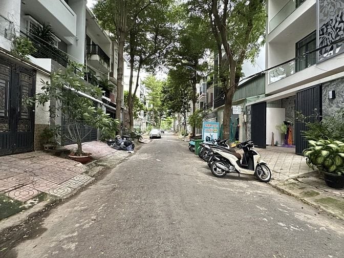 HIẾM- ĐẶNG THUỲ TRÂM, P13, BÌNH THẠNH- 75m2- 4 TẦNG- 13,x TỶ TL