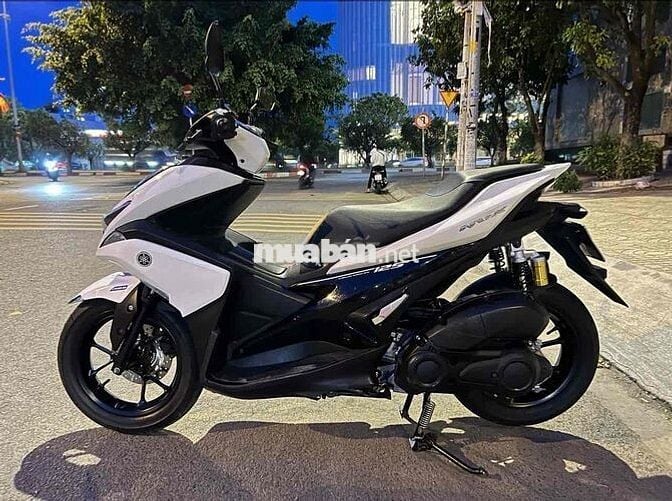 Em bán có bớt NVX 125 2017 BSTP chính chủ mới 95%