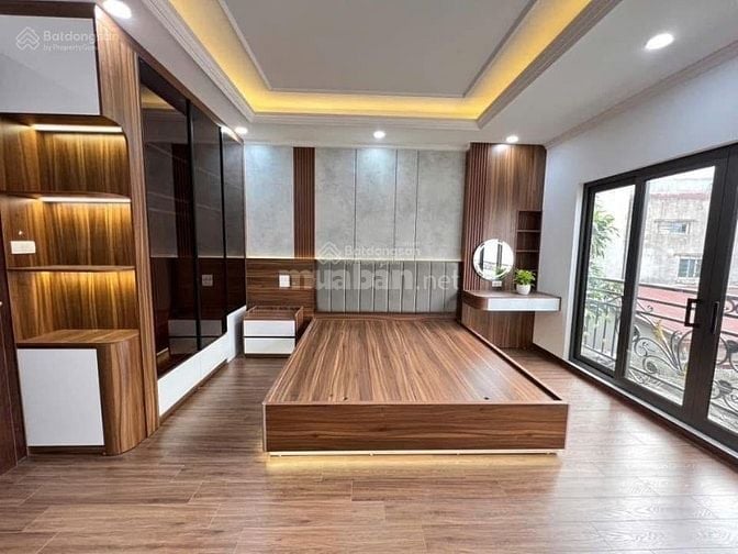 bÁN GẤP NHÀ LÔ GÓC TRUNG TÂM Q.THANH XUÂN, OTO ĐỖ SÁT NHÀ