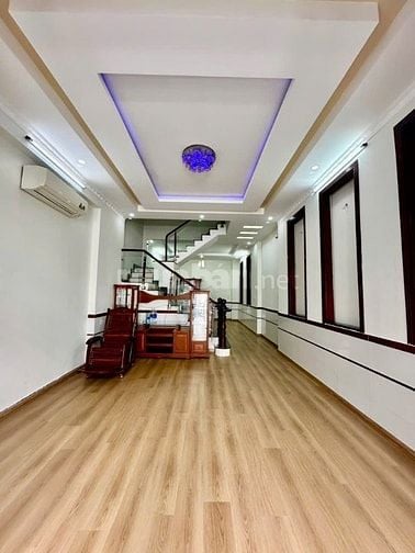 Bán nhà 4 Tầng Dương Đình Hội - Oto vào nhà - 60m2 - Giá tốt chỉ 6.2 