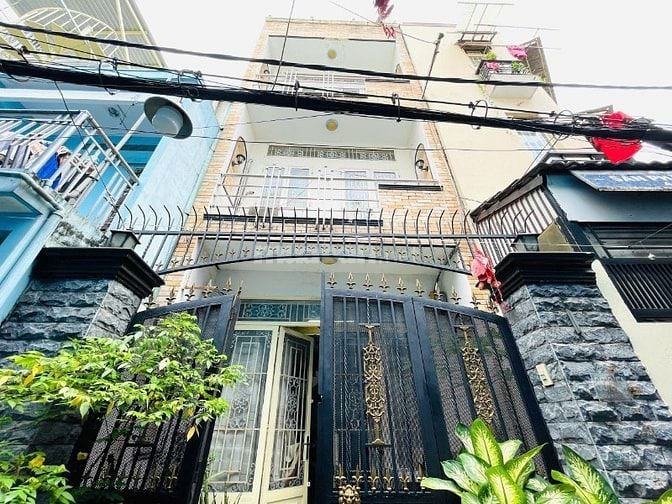 BÁN NHÀ 4 tầng 5PN-6WC XÔ VIẾT NGHỆ TĨNH P17 BÌNH THẠNH