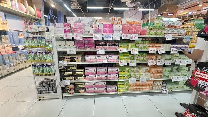 Tuyển Gấp Lao Động Phổ Thông Trực Quầy, Sắp hàng , Đóng Gói sản phẩm  