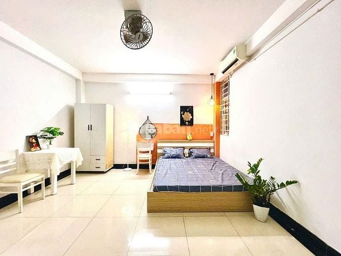 Cho thuê phòng máy lạnh 3tr2 giờ giấc tự do Gần Chợ Phạm Đăng Giảng 