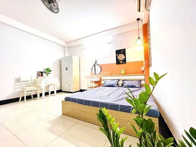 Cho thuê phòng máy lạnh 3tr2 giờ giấc tự do Gần Chợ Phạm Đăng Giảng 