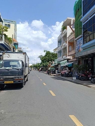 NHÀ BÁN MẶT TIỀN CHU VĂN AN DT(4X12) GIÁ 15 TỶ