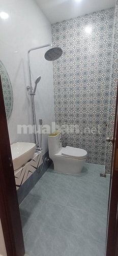 Bán nhà HXH Âu Cơ, Quận 11, gần 40m2, 2 mặt thoáng, chỉ 4 tỷ nhỉnh