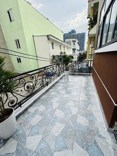 🏡 NHÀ ĐẸP CĂN GÓC -PHÚ THUẬN, QUẬN 7  ✨ GẦN MẶT ĐƯỜNG PHÚ THUẬN 