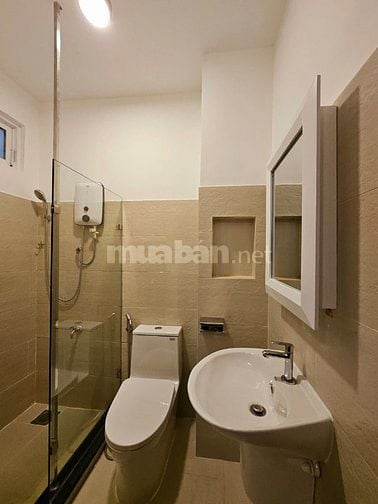 Nhà hẻm xe hơi Quận 10. DT 3.5x13m, 3 tầng giá 8 tỷ