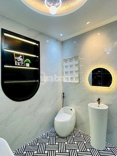 NHÀ PHỐ MỚI XÂY - HẺM Ô TÔ 5M 1T3L NGAY TRUNG TÂM SƯ VẠN HẠNH P12 Q10