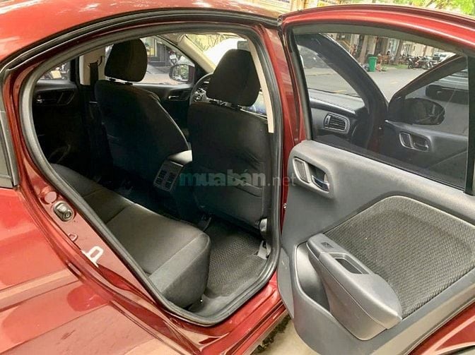 Gia đình sắp xuất cảnh cần bán xe đang sử dụng hiệu Honda City