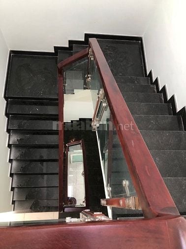 Nhà siêu thoáng mát 1 trệt 2 lầu hẻm xe tải ngay chợ Tăng Nhơn Phú B
