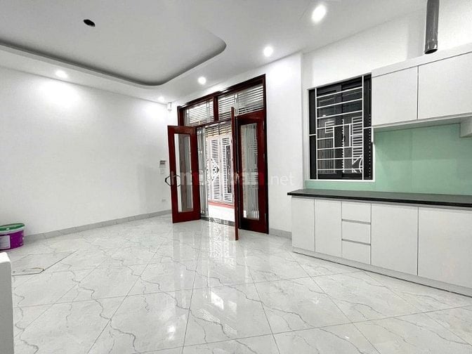 Chính chủ chuyển nhượng nhà 5 tầng ngõ 38 thanh bình mỗ lao Hà Đông HN