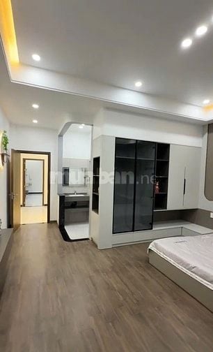 CẦN BÁN GẤP NHÀ PHỐ 3 TẦNG NGAY TRUNG TÂM TP THỦ DẦU MỘT BÌNH DƯƠNG