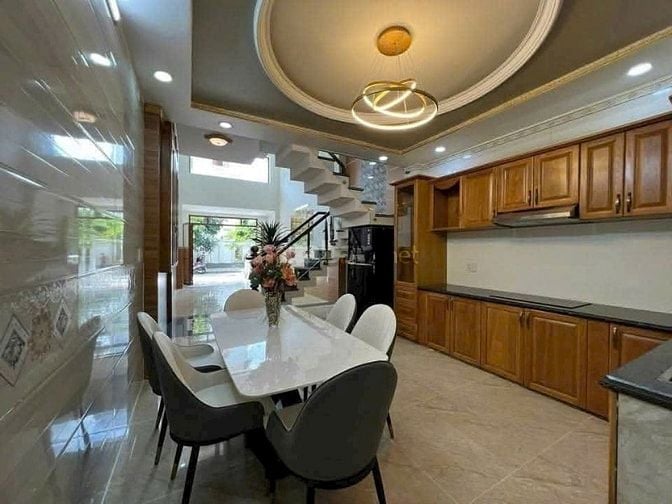 Nhà hẻm 237 Phạm Văn Chiêu, kênh Tham Lương