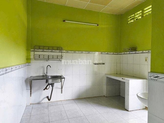Cần bán căn nhà ở ngay 1 / Đ. Ấp Đình ,Tân Xuân 80m2 SHR giá 880tr