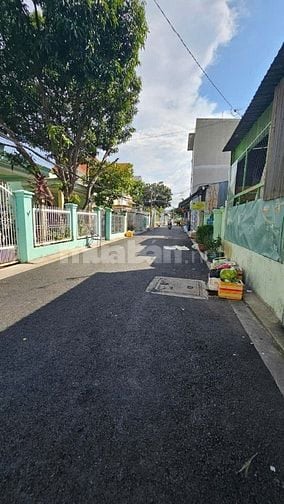 Gần cầu Phước Long, Nhà Vườn Cấp 4, DT 159m2.