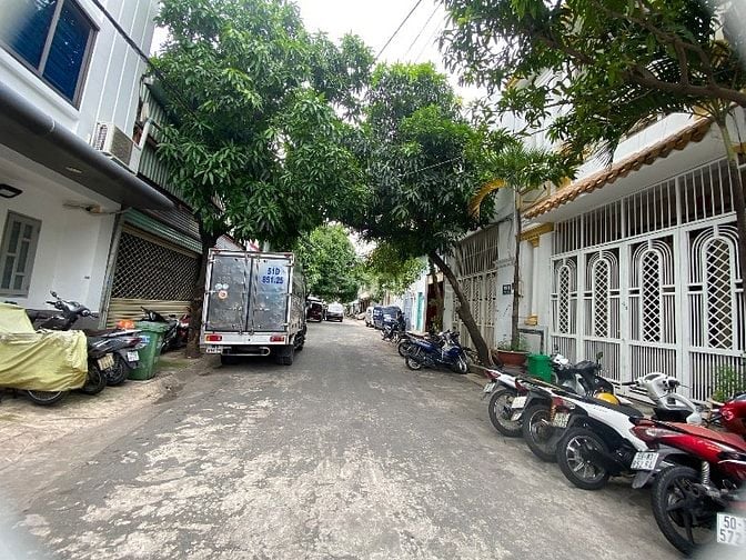 Cho thuê kho Lê Đình Cẩn, Hương Lộ 2, Bình Tân, 320m2, 20 triệu