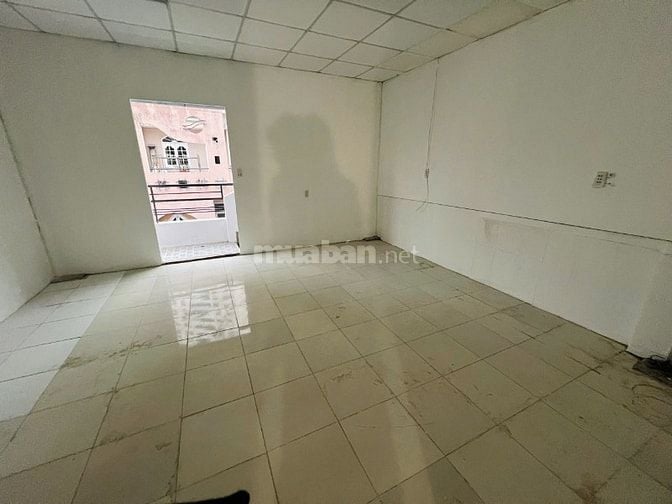 CHÍNH CHỦ CHO THUÊ NHÀ NGUYÊN CĂN HẺM XE HƠI – LÊ VĂN SỸ, QUẬN 3