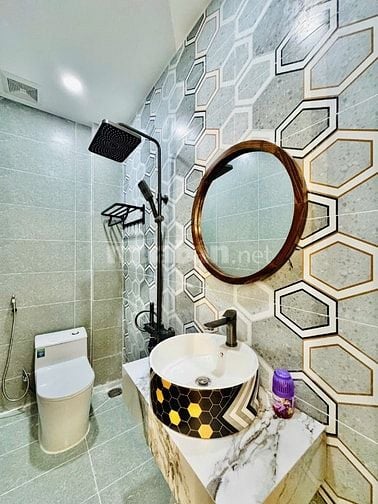 Bán nhà hẻm thông, sẵn NTCC trung tâm Phú Nhuận