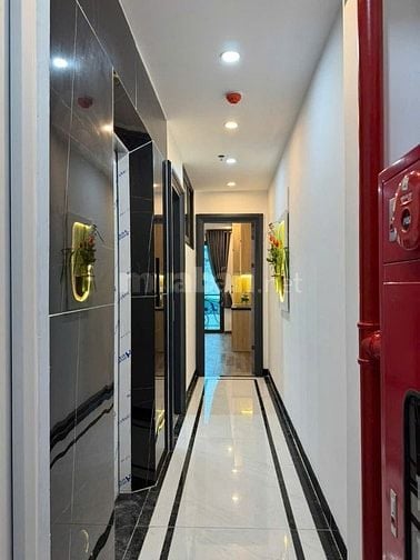 Bán tòa dòng tiền tại 508 Đường Láng Đống Đa Hà Nội giá 16,9 tỷ.