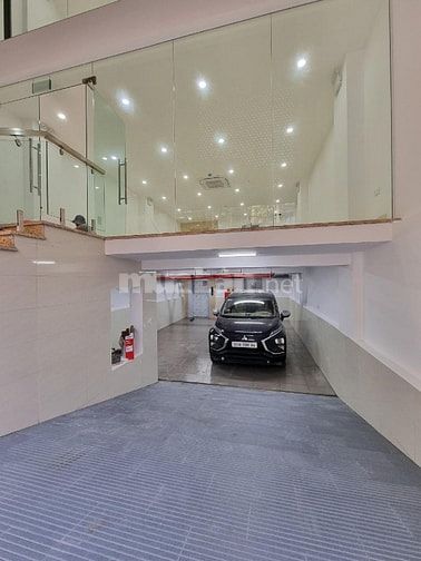 TOÀ VP 9 TẦNG - MẶT PHỐ NGUYỄN NGỌC NGẠI - KINH DOANH SẦM UẤT