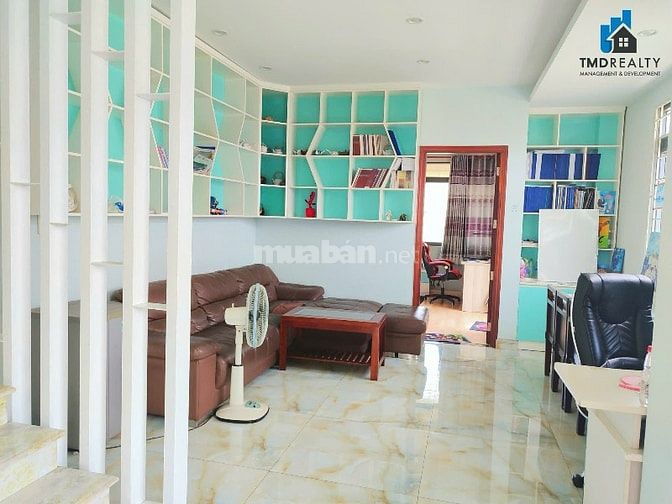 BÁN NHÀ MẶT TIỀN BÌNH TRƯNG ĐÔNG, QUẬN 2 – 200M², 4 TẦNG, HIẾM GIÁ TỐT