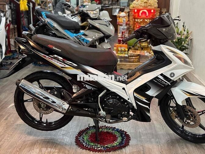 Ex côn tay xuống áo 2010 trắng đen máy rin keng