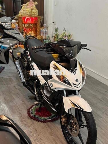 Ex côn tay xuống áo 2010 trắng đen máy rin keng